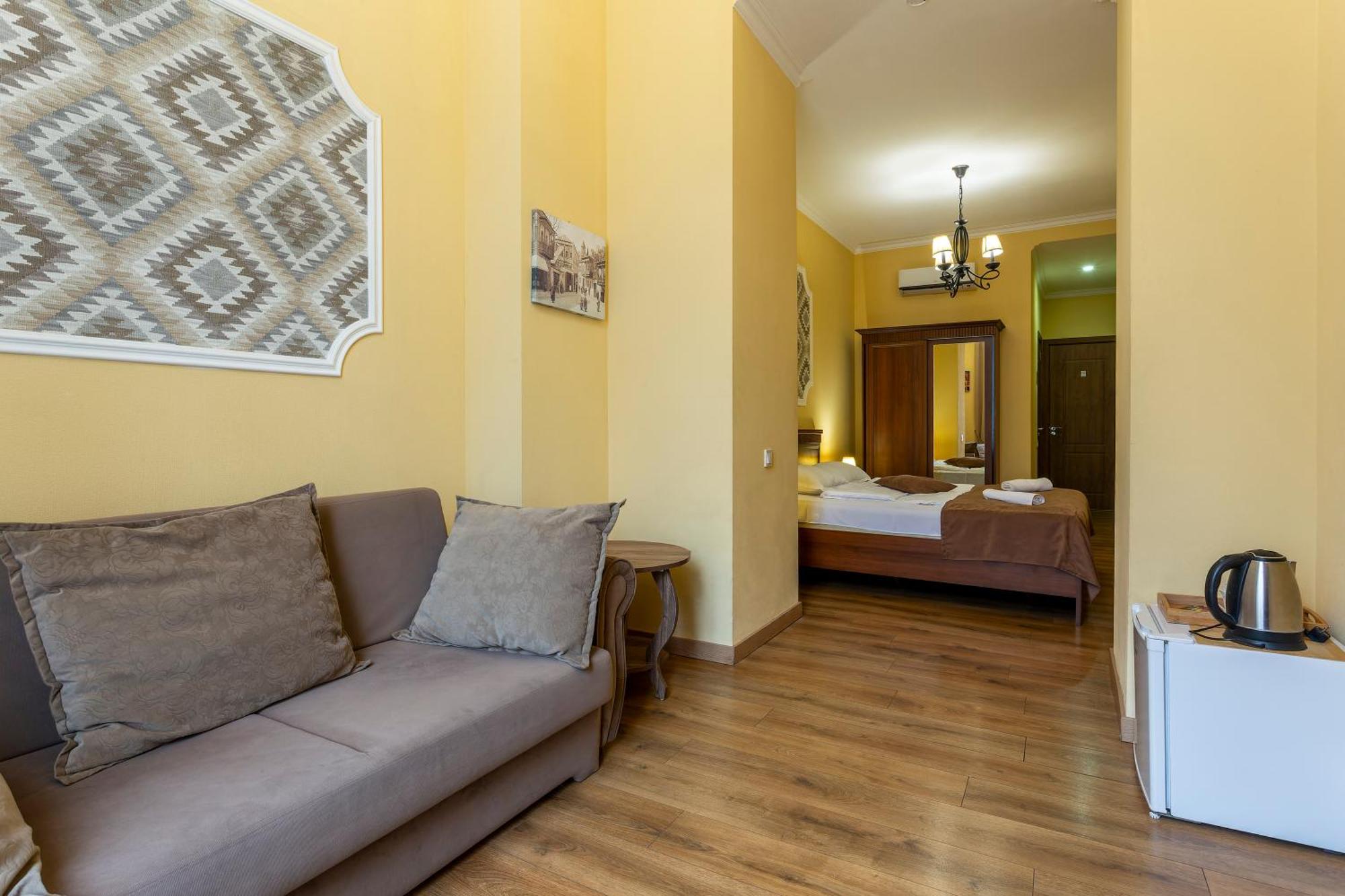 Hotel Middleton Tbilisi ภายนอก รูปภาพ