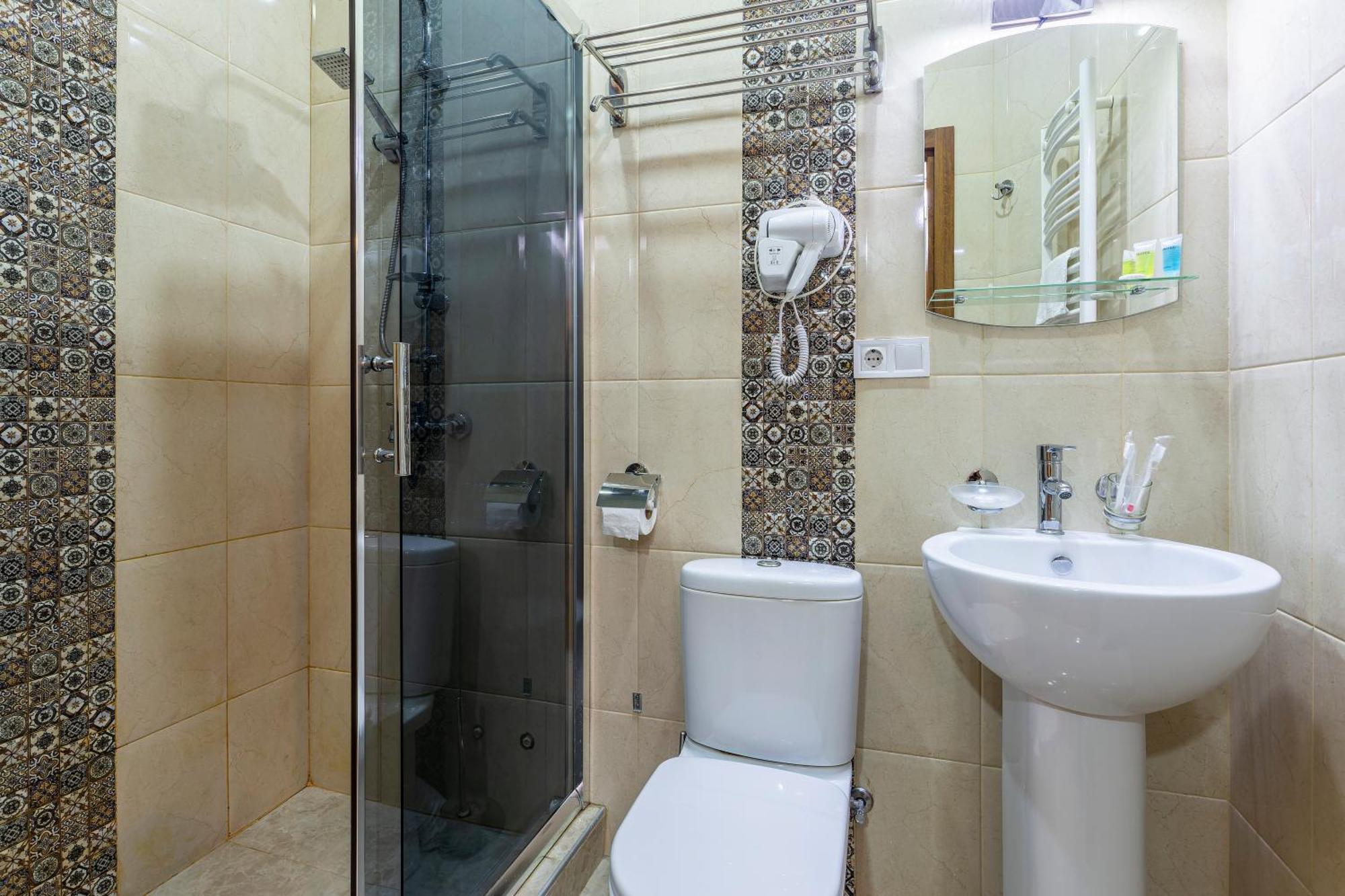 Hotel Middleton Tbilisi ภายนอก รูปภาพ