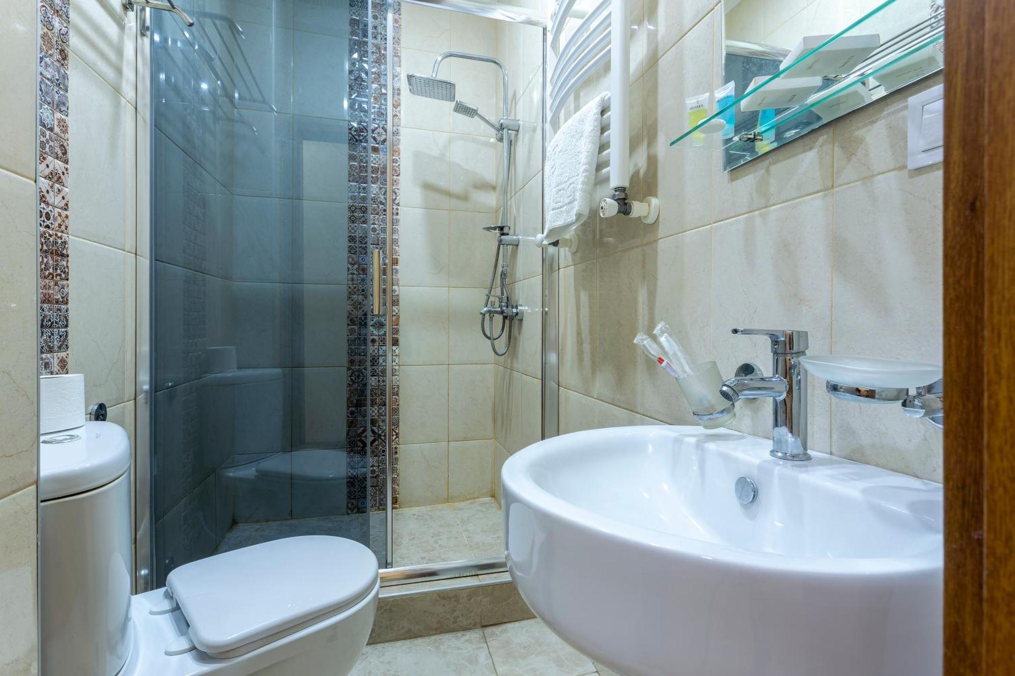 Hotel Middleton Tbilisi ภายนอก รูปภาพ