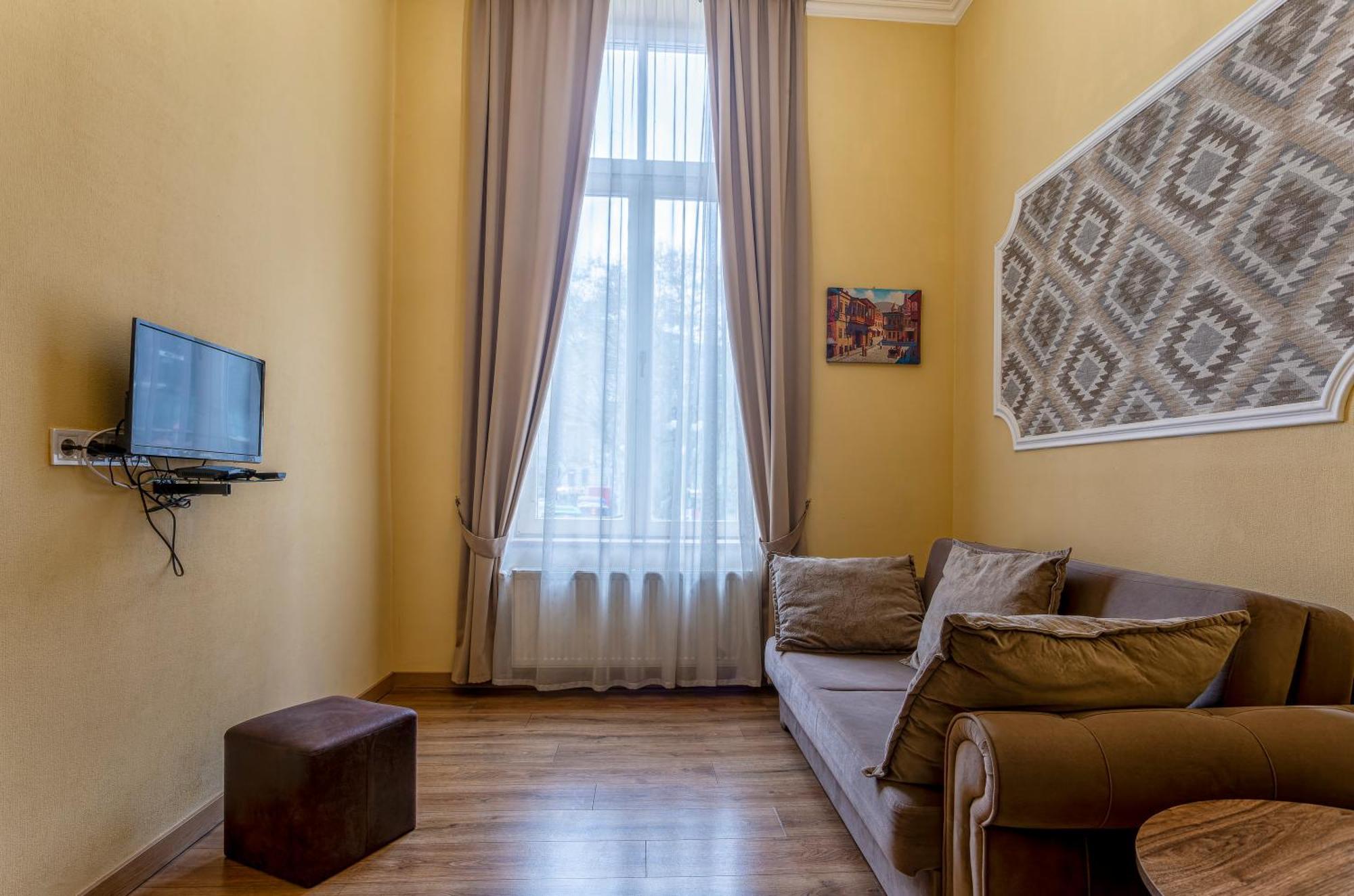 Hotel Middleton Tbilisi ภายนอก รูปภาพ